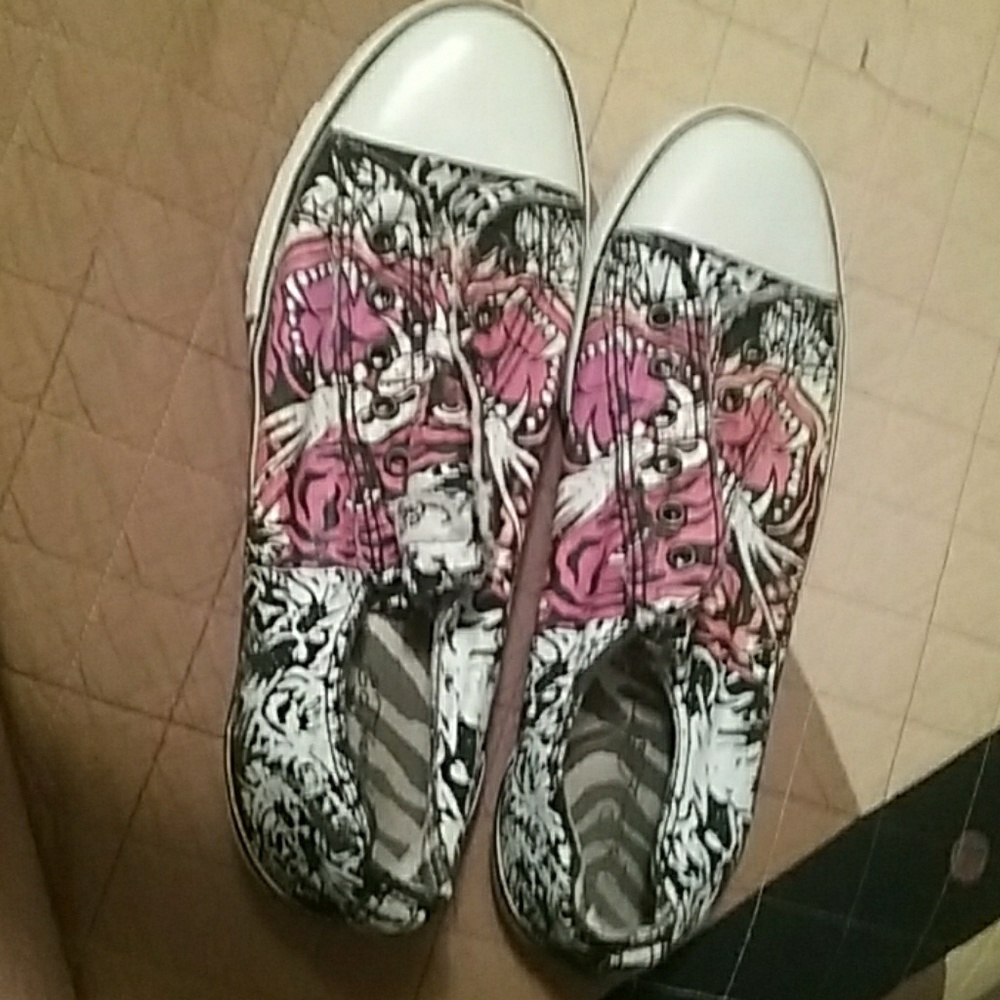 Ed Hardy Stringless Low Tops
